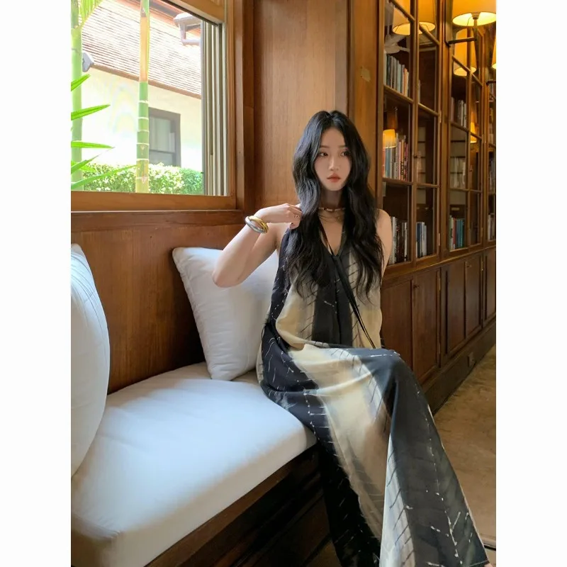 Contrasted Color Printed Halter Maxi Dress for Women Summer Sleeveless V-neck Retro Straight Casual Tank Dresses Female Clothes