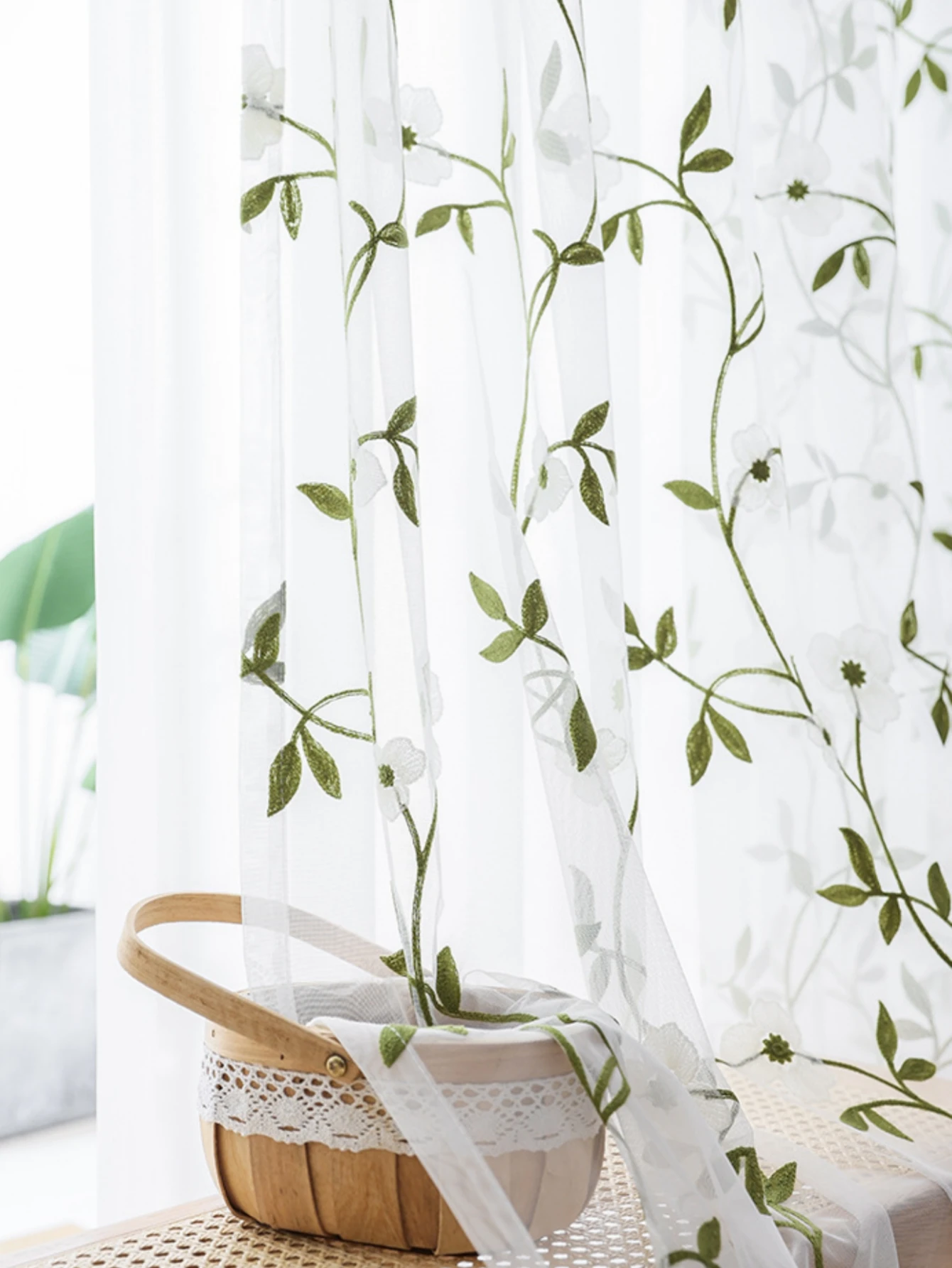 American style gauze curtain, green leaves, plant embroidery, living room, bedroom Pastoral small and fresh embroidered yarn