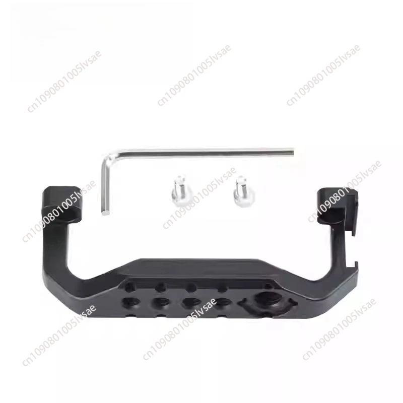 

suitable for Nitze Right Side Handgrip with Cold Shoe & ARRI Holes for Red Komodo 6K