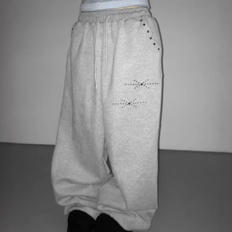 

Korean Hip-Hop Y2K Retro Rivets Diamond Loose Pocket Wide-Leg Pants Women Casual Sweat Jogging Streetwear Individuality Pants