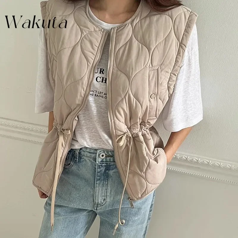 WAKUTA American Retro Round Neck Sleeveless Vest Casual Quilted Drawstring Pleated Cotton Jackets Fashion Commuter Zipper Vests