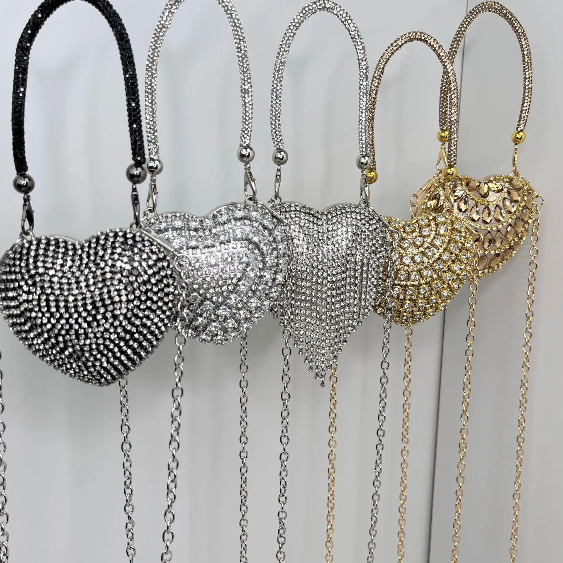Fashion Mini Heart Shape Crystal Chain Bag Women Crossbody Evening Party Rhinestone Versatile Minimalist Handbag Sparkly Bling view 4