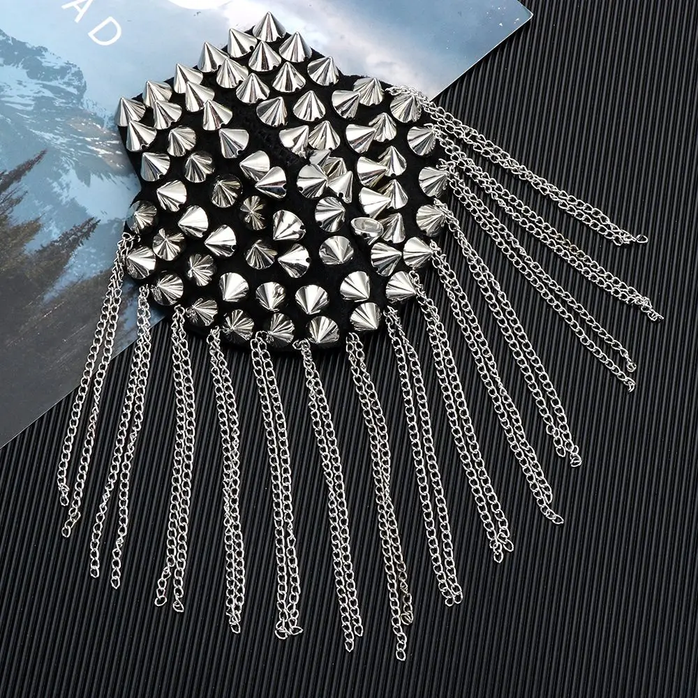 1 Pair Fashion Tassel Metal Epaulet Rivet Shoulder Pad Brooch Fringed Shoulder Stamp Dress Decoration Clothing Accessories
