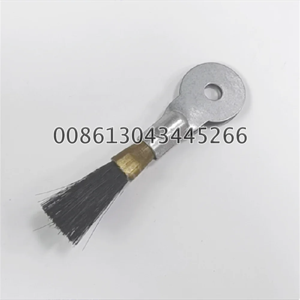 1 Piece 04.022.069F GTO52 Machine Brush GTO52 Printing Machine Parts Feeder Brush