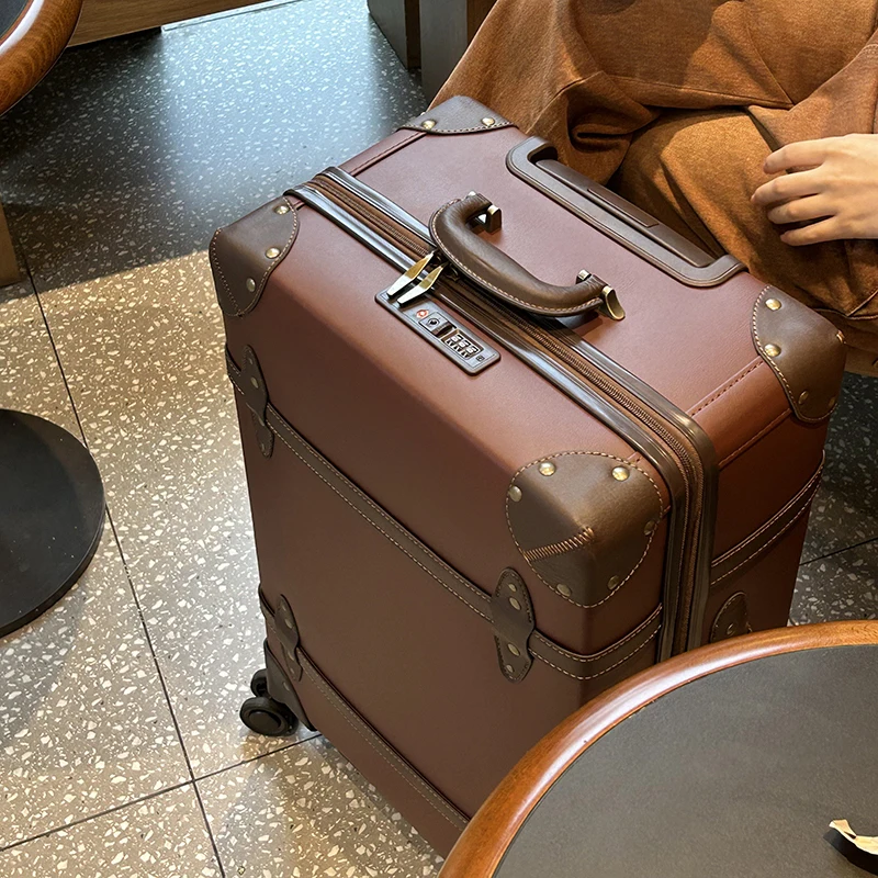 Walizka damska w stylu vintage – Retro Vintage Trunk Suitcase recenzja i cena