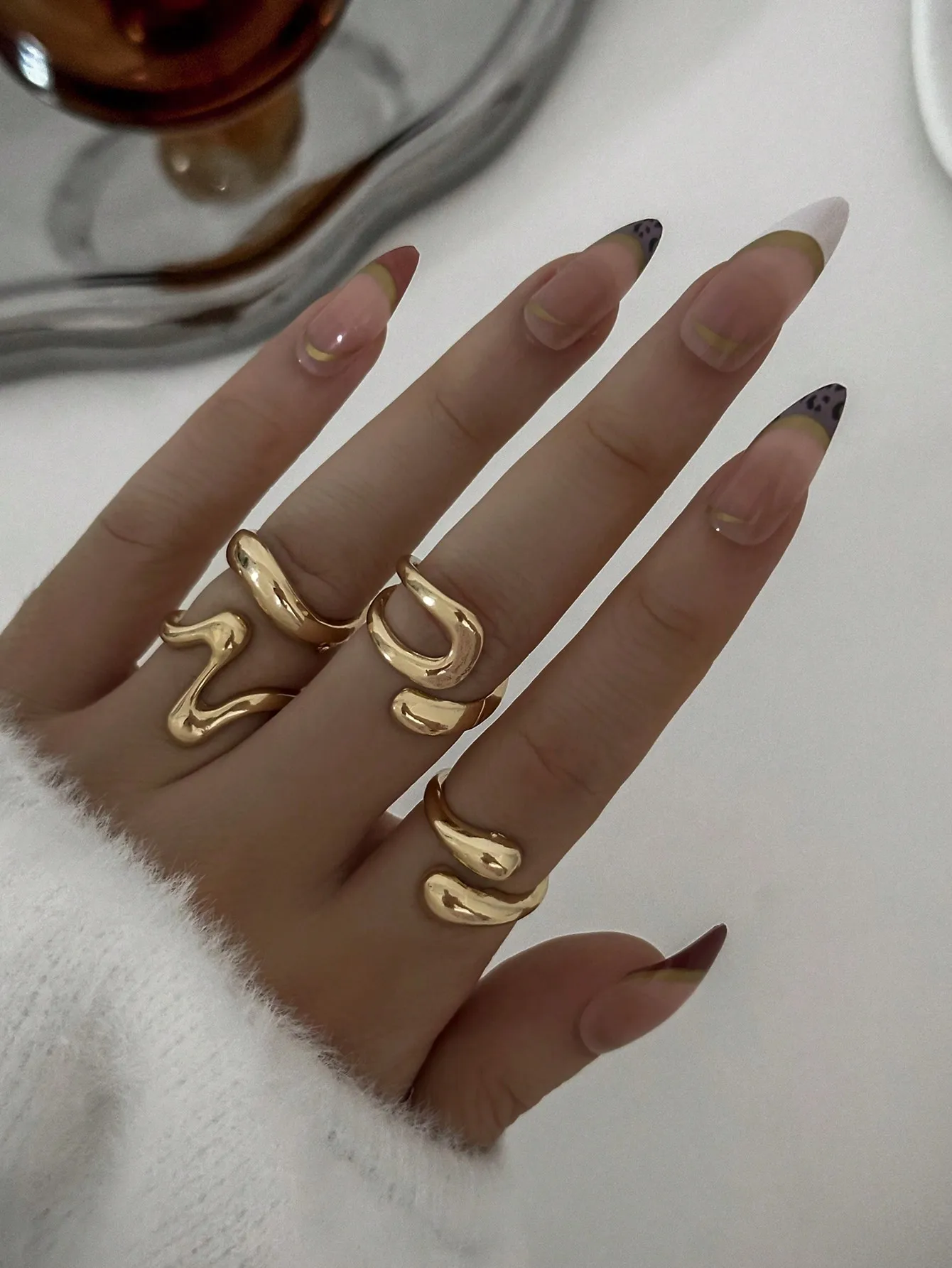 

4pcs Set Gold Tone Liquid Wave Open Knuckle Rings for Women, Party & Daily Wear