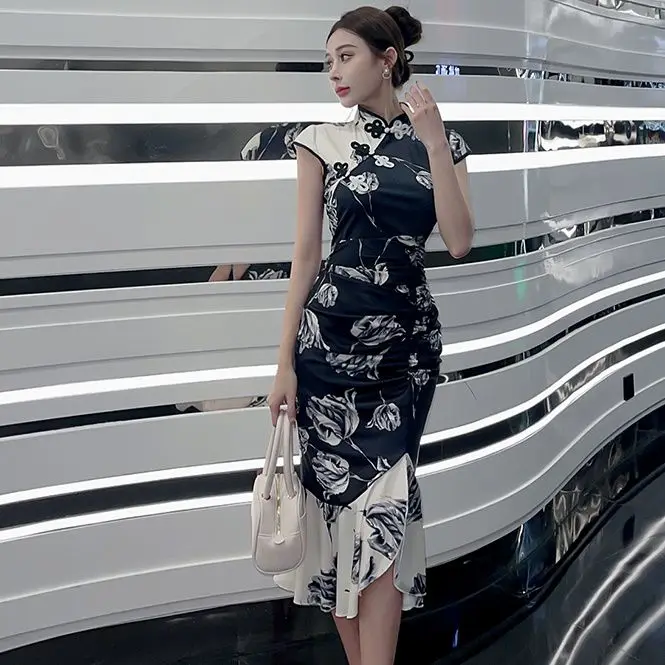 ชุดเดรสวินเทจจีนแบบไม่มีแขน ชุดกี่เพ้าลายดอกไม้ ชุดราตรีงานเลี้ยง ชุดกี่เพ้าแบบดั้งเดิมสำหรับใส่ไปไนต์คลับ ชุดเซ็กซี่