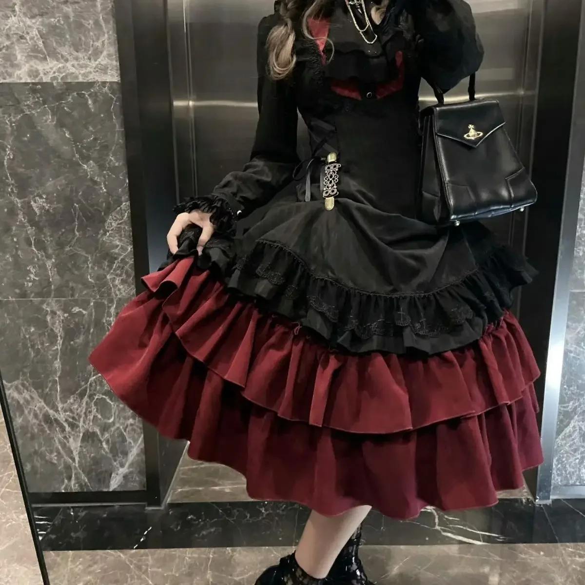 2026 جديد hotsale القوطية لوليتا طويلة الأكمام الوقوف طوق فستان بوانتر مانور خمر مخطط أنيق لوليتا OP فستان