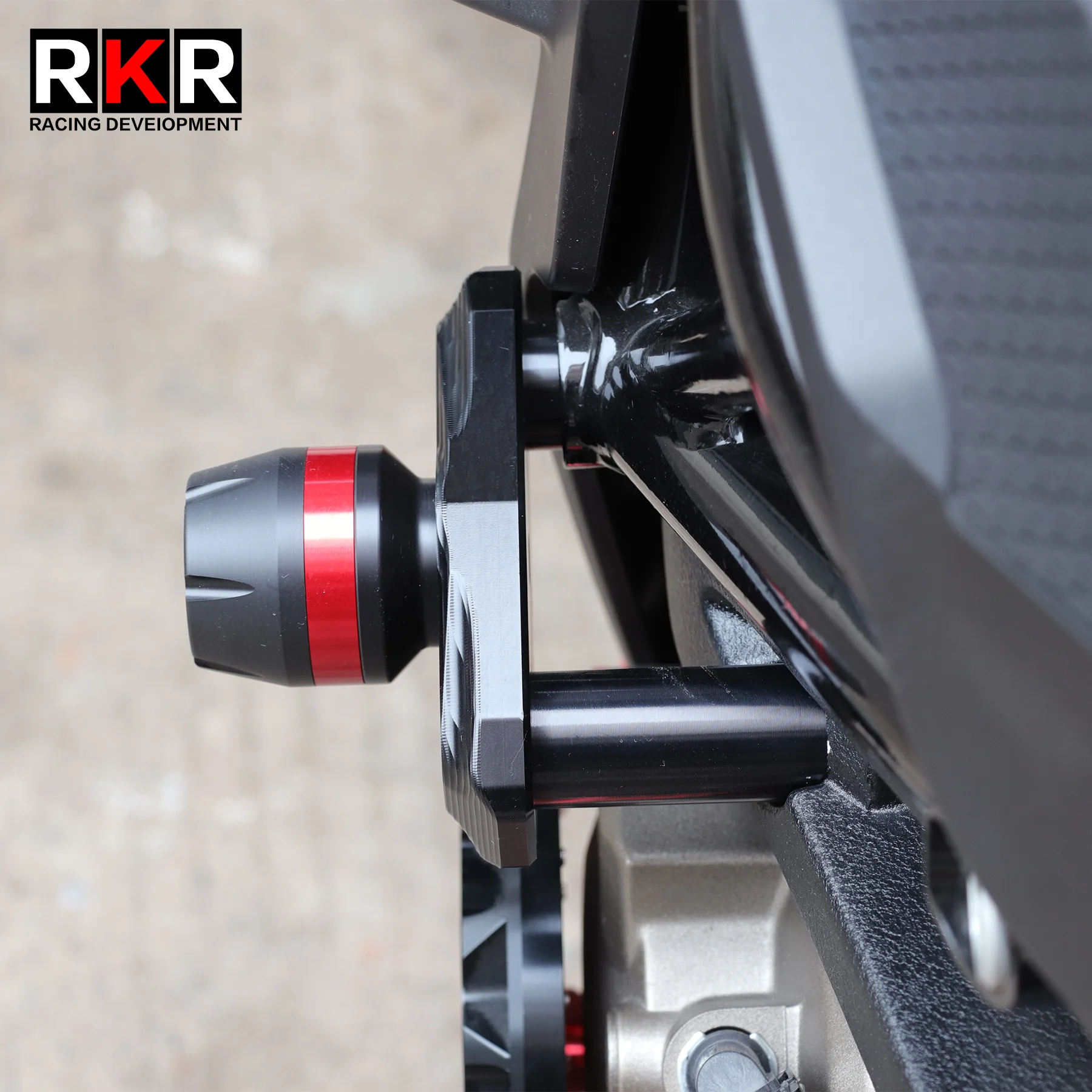 Motorcycle Frame Slider Crash Protector CNC Falling Protection Pad for Benelli TNT600 TNT600i QJMOTOR SRK600 600RR RR600 600 RR