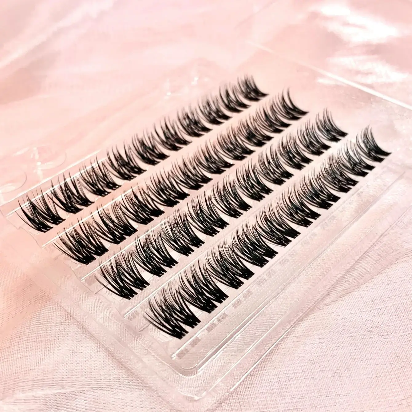 1 Pack 10mm/12mm/14mm 40Pcs Cluster Lashes Diy Lash Extension Volume Dramatic Eyelashes For Daily Makeup