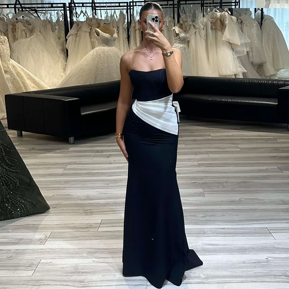 

Customized Backless Bow Evening Dresses 2025 Black&White Long Party Dress for Women Modern Pleated Floor Length Cocktail Gowns