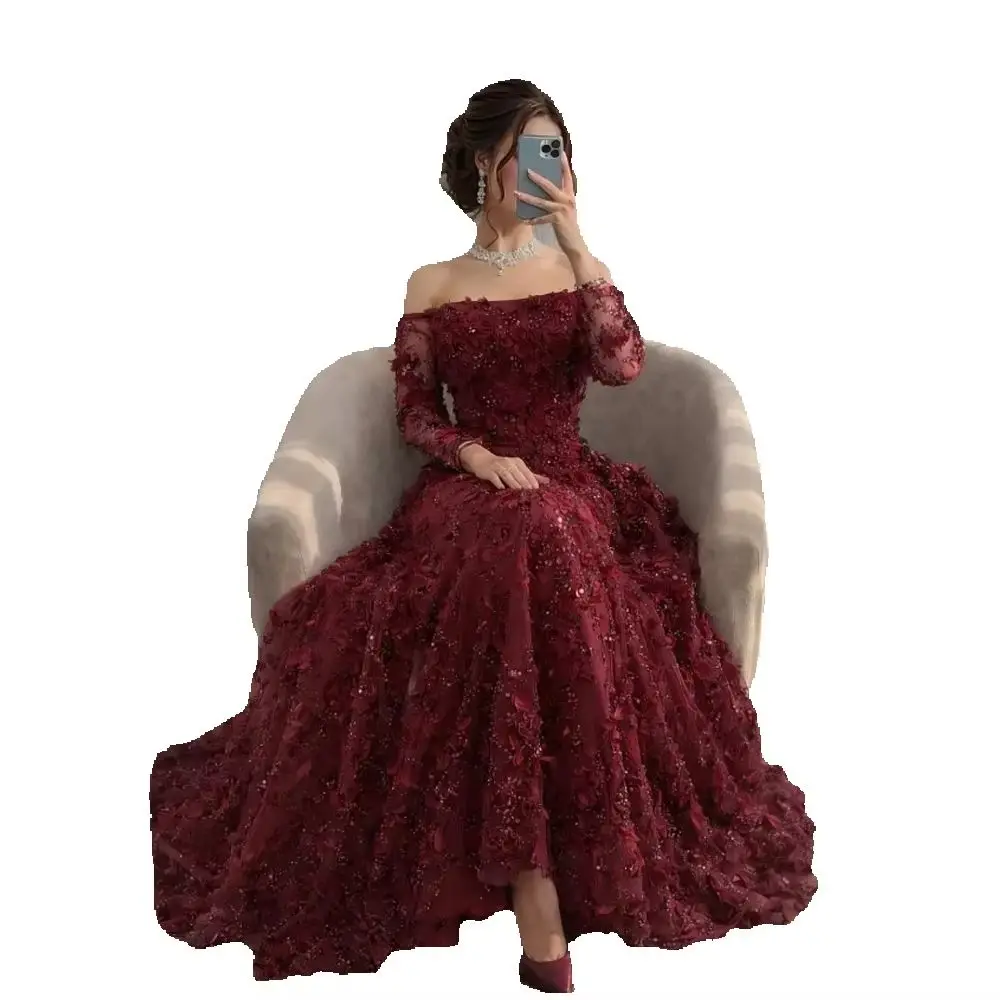Image of Maßgeschneidertes Burgunderrotes Abendkleid mit Schulterfreiem Ausschnitt, 3D-Blumenapplikationen, Meerjungfrauenschnitt und Überwurfrock für Hochzeiten und formelle Anlässe
