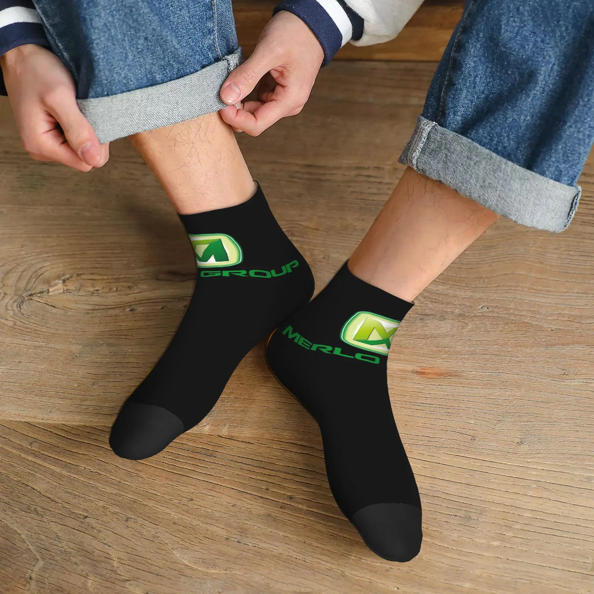 

Всесезонные носки с логотипом Merlo, Harajuku, высококачественные спортивные носки средней длины, мягкие забавные чулки для мужчин и женщин, рождественские подарки