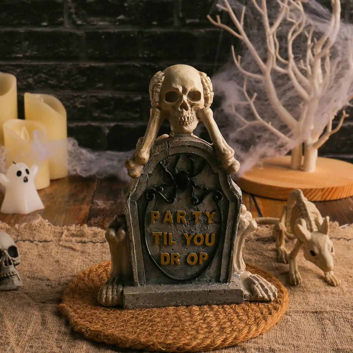 Halloween Skeleton Tombstone Ornaments Ghost Festival Horror Tombstone Skull Head Does Not Listen Desktop Resin Crafts