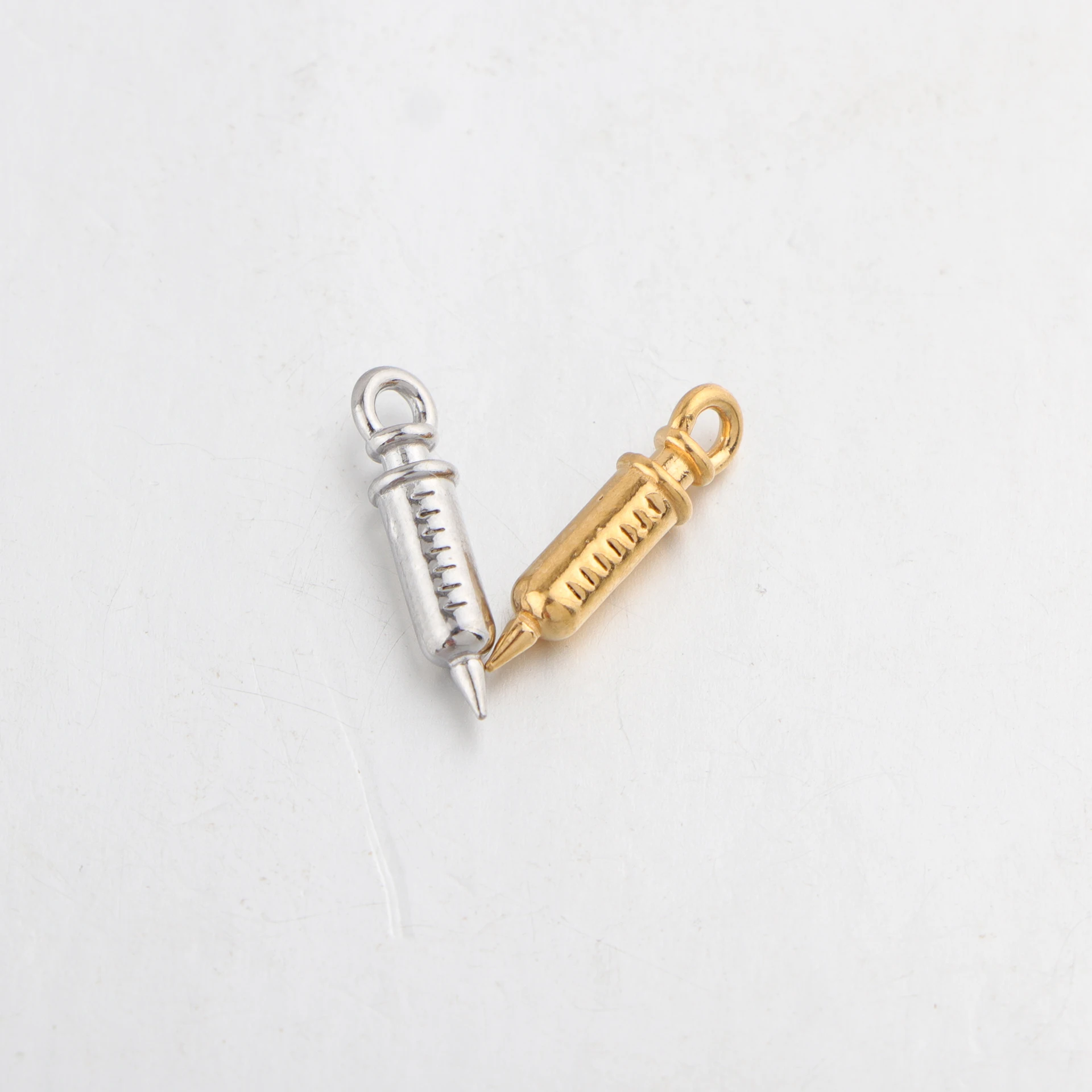 

20pcs/lot Stainless Steel Syringe Injector Charms Pendant for DIY Necklace Earring Bracelet Jewelry Making Accessories Wholesale