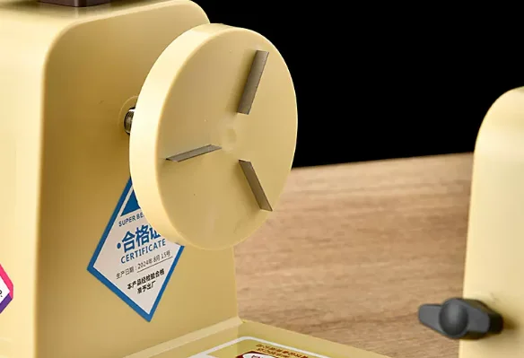 Manual Vegetable Shredder Multi-Function Vegetable Grater Radish Shredder and Slicer Rotary 1.8MM Slice Thickness