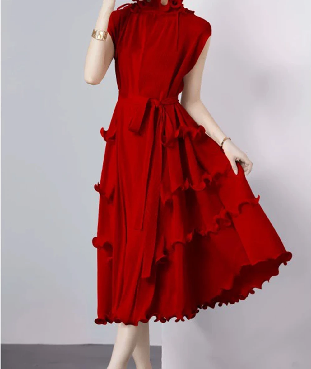 

Pleated shoulder bag heavy wood ear edge pleated belt belt long dress stand collar large size women's clothing-GZXX194