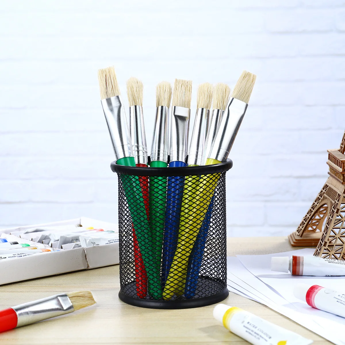 

8Pcs Beginners Painting Brush Set for Kids Accurate Versatile Control Flat and Round Head Design Ideal for Drawing Pictures