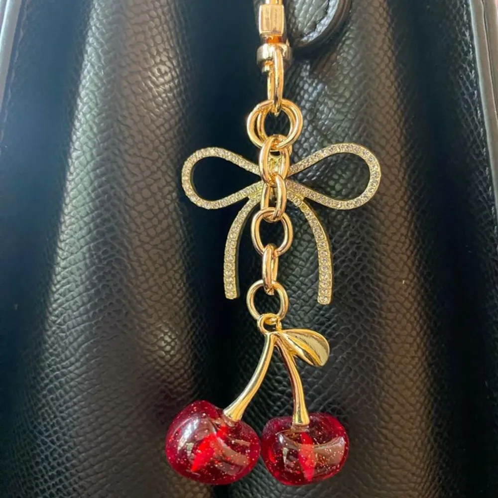 

Новый красный вишневый мешок кулон с хрустальным бантом брелок из сплава для женщин