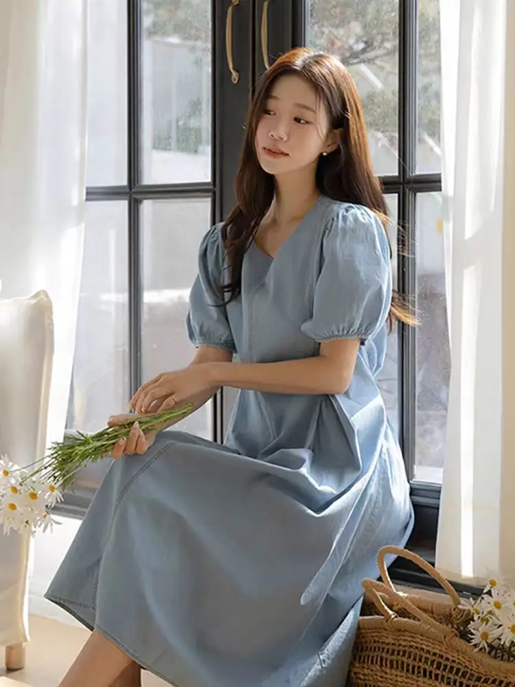 Chic Waed Round Ne … - image