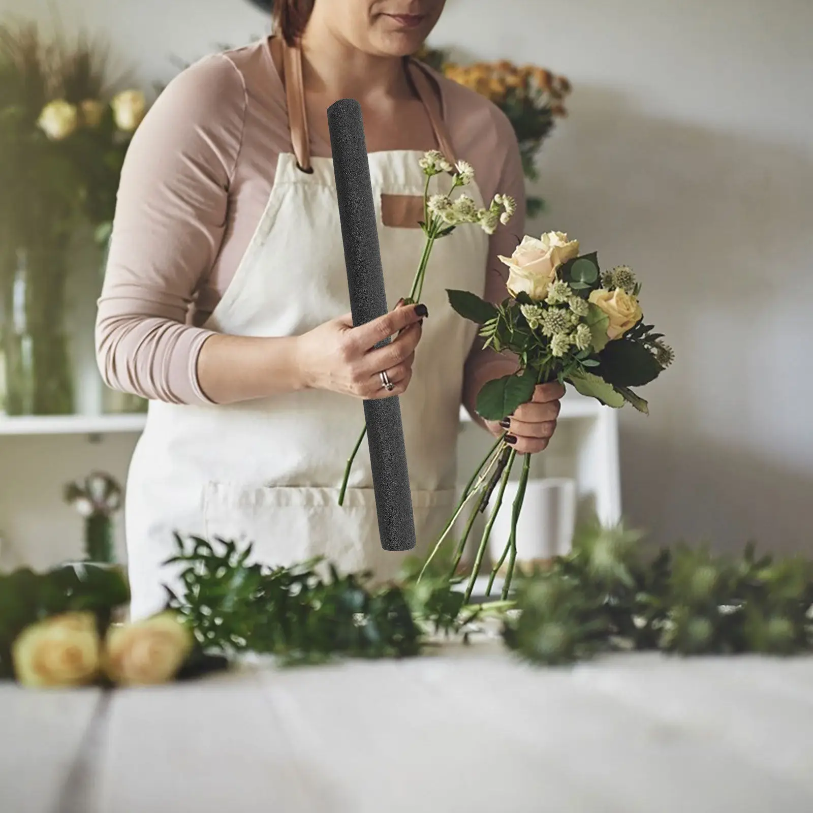 

4Pcs Flower Arrangement Sponge Cylinders White 19.65x1.57in Reusable Floral Foam Blocks for Craft Projects Wedding Flower