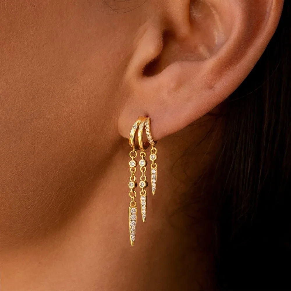 Fashion Personality Micro-inlay Zircon Irregular Rivets Tassels Claw-shaped Stud Earrings for Women Stainless Steel Jewelry Gift