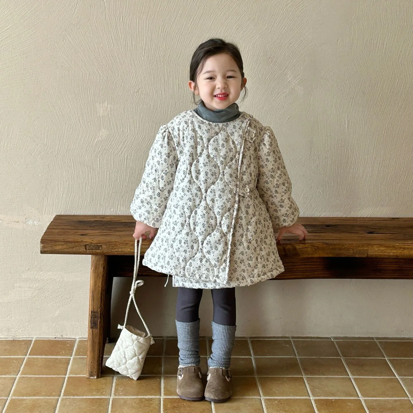 2024 Winter New Children's Clothing Korean Edition Children's Clothing Girls' Floral Cotton Clothes Baby Plush Cotton Clothes