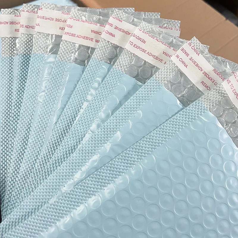 Lichtblauwe Gewatteerde Mailing Enveloppen Zelfsluitende Verzendzakken Voor Kleine Bedrijven Poly Bubble Bag