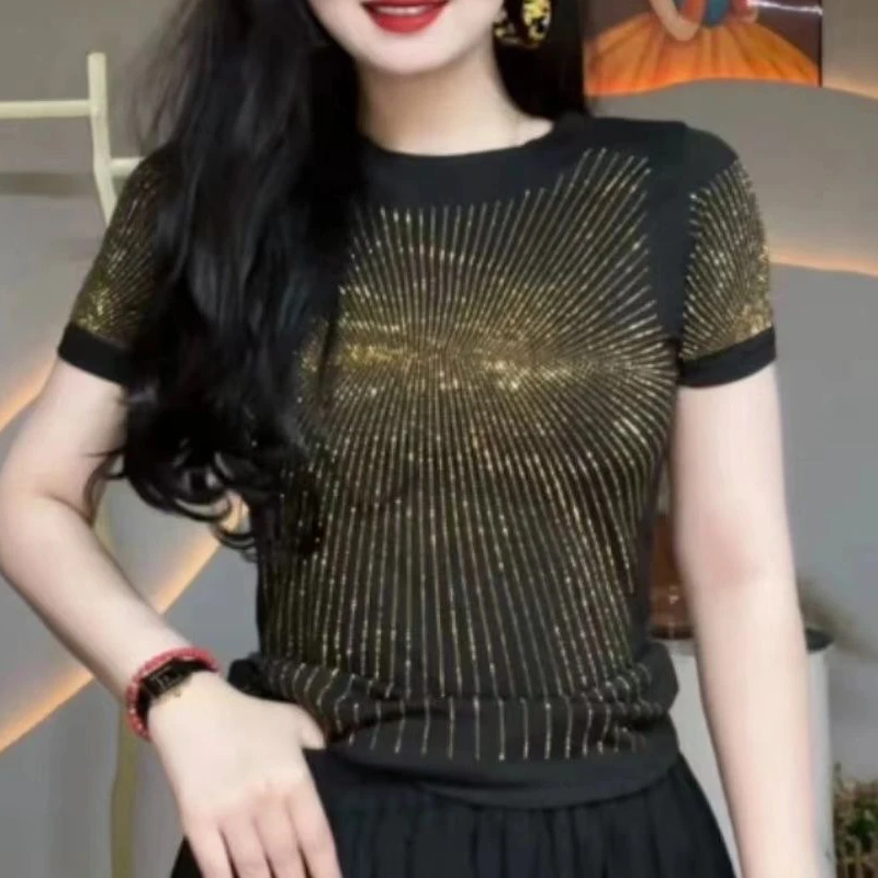 

Футболка с бисером, женские пуловеры, летняя одежда 2025, женские однотонные футболки, топ, женская футболка с коротким рукавом