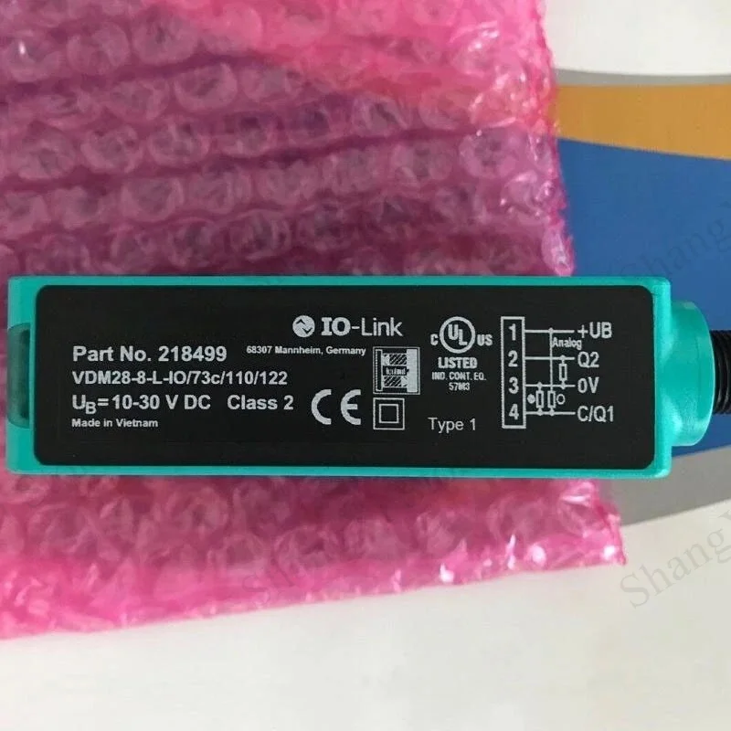 1PC Brand New VDM28-8-L-IO/73C/110/122 Laser Sensor Fast Delivery