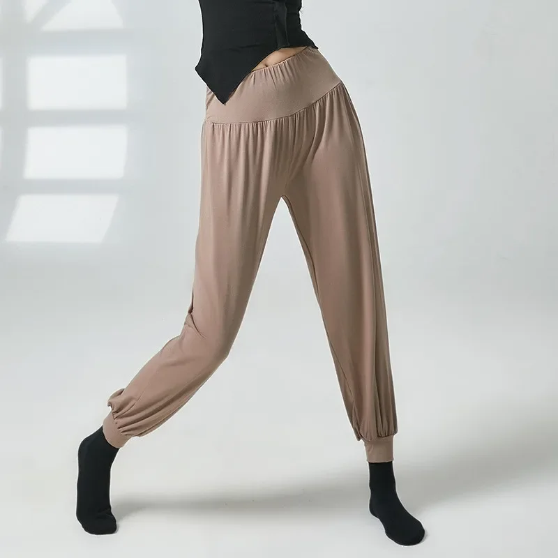 Vrouwen Dans Yoga Full Length Broek Dames Ballet Buikdans Broek Losse Broek Mannen Vrouwen Bloeiers Штаны Для Йоги 2023 Nieuw