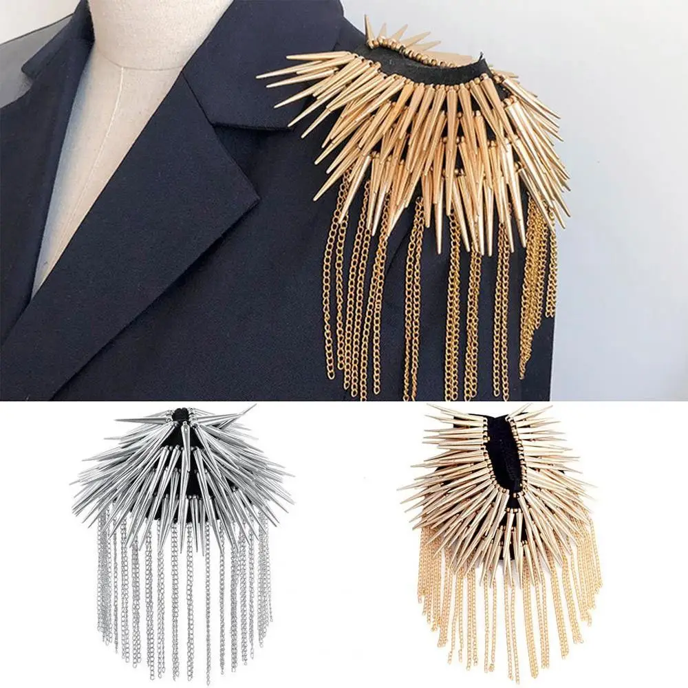 Tassel Chain Shoulder Board Badges Beads Punk Goth Rivet Spike Stud Epaulet Shoulder Metal Brooch for Man Suit