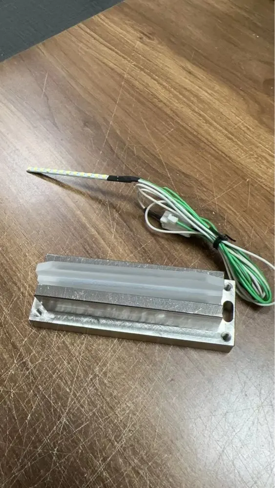 

Customized link, quartz base+lighting+quartz bar