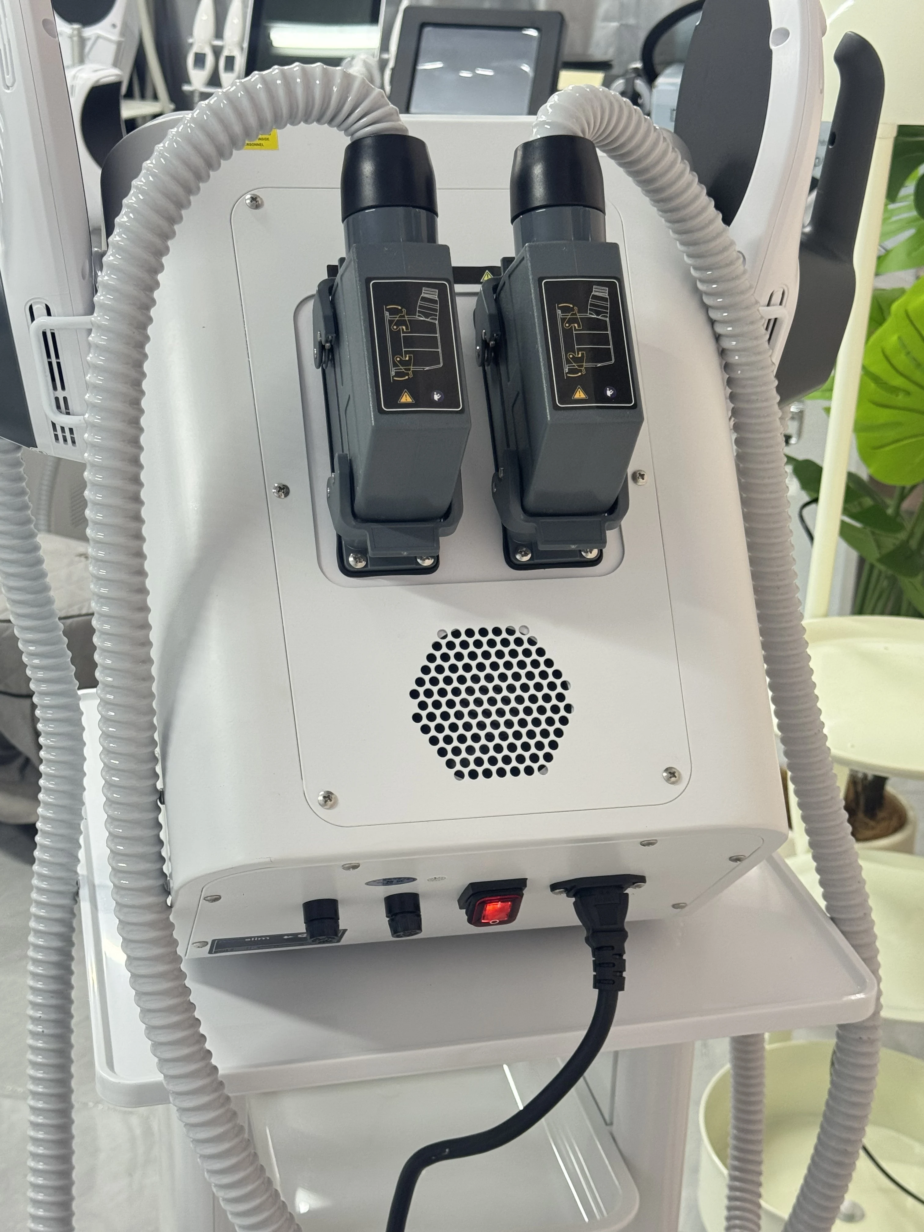 

MYOslim RF HI-EMT Body Shaper Электромагнитный фитнес-стимулятор мышц Машина для тренировки мышц Машина для похудения