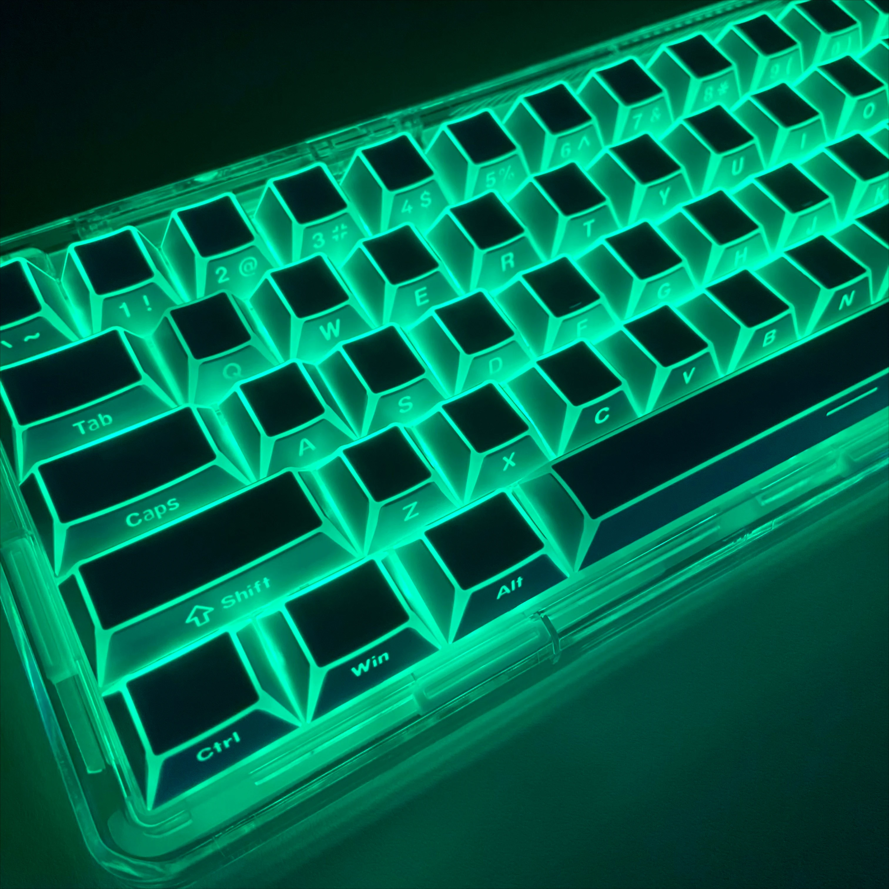 97 Keys Edges Backlit Keycaps PBT Side Printed White Black C