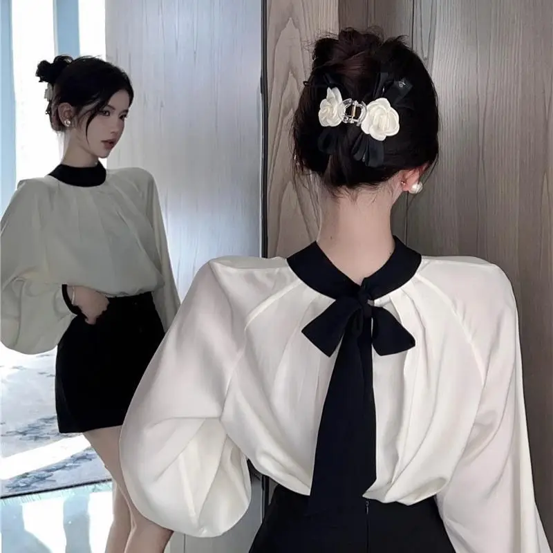 Temperament High End Women Loose Spring Blouse Spliced Constrast Color O Neck Back Lace Up Shirt Draped Elegant Clothes