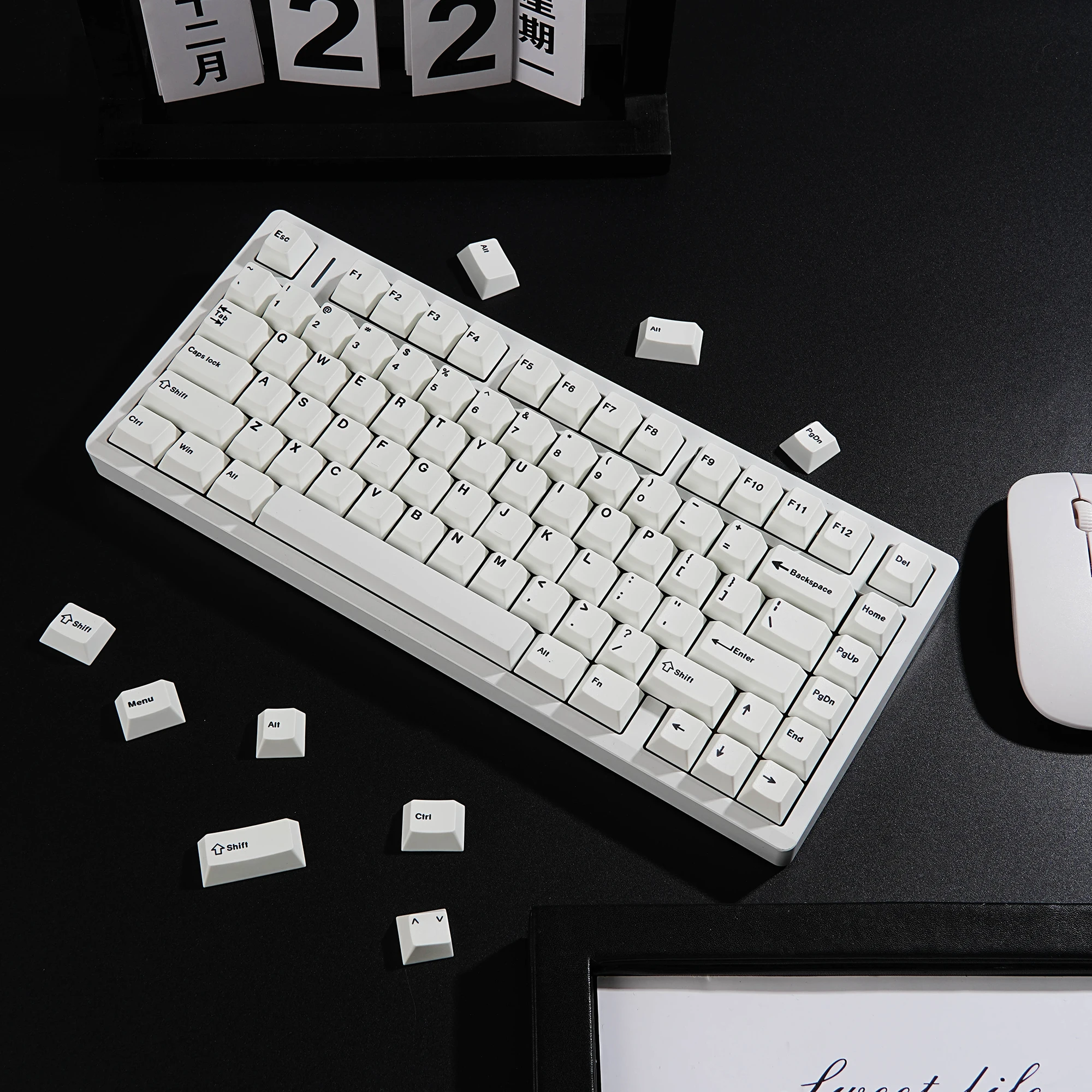 

Комплект клавиш GMK BOW (143 клавиши) для механической клавиатуры: немецкая, корейская, испанская, арабская, французская, русская раскладки, ABNT-2