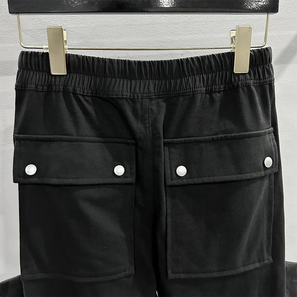 Niche Designer Stijl Herenbroek 2024 Herfst en Winter Donker Gebreid Punk Multi-Knop Ontwerp Los Type Uitlopend