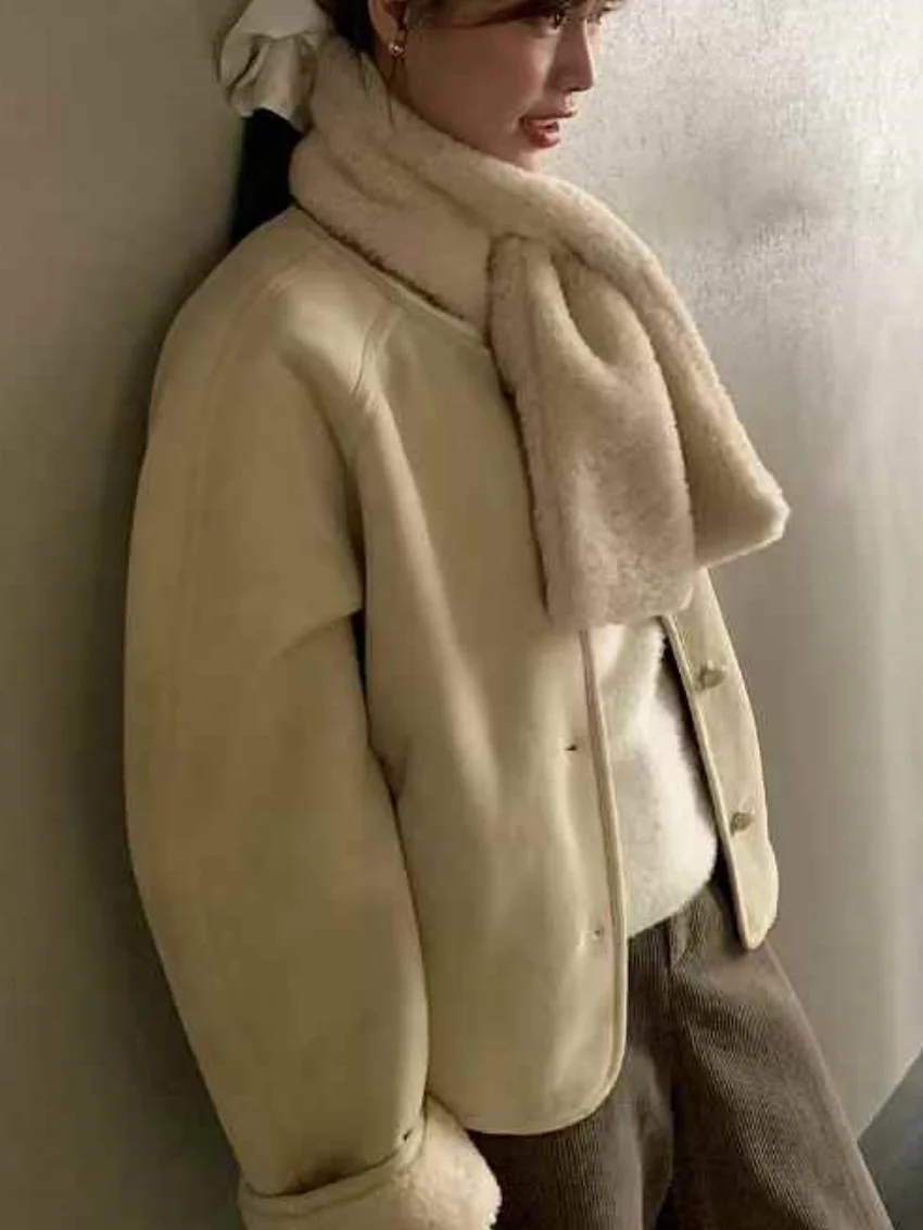 Alien Kitty Minimalist Gentle Coats Winter Casual With Scarf New Sweet 2025 OL Loose Women Thicken Sweet Girls Daily Fashion