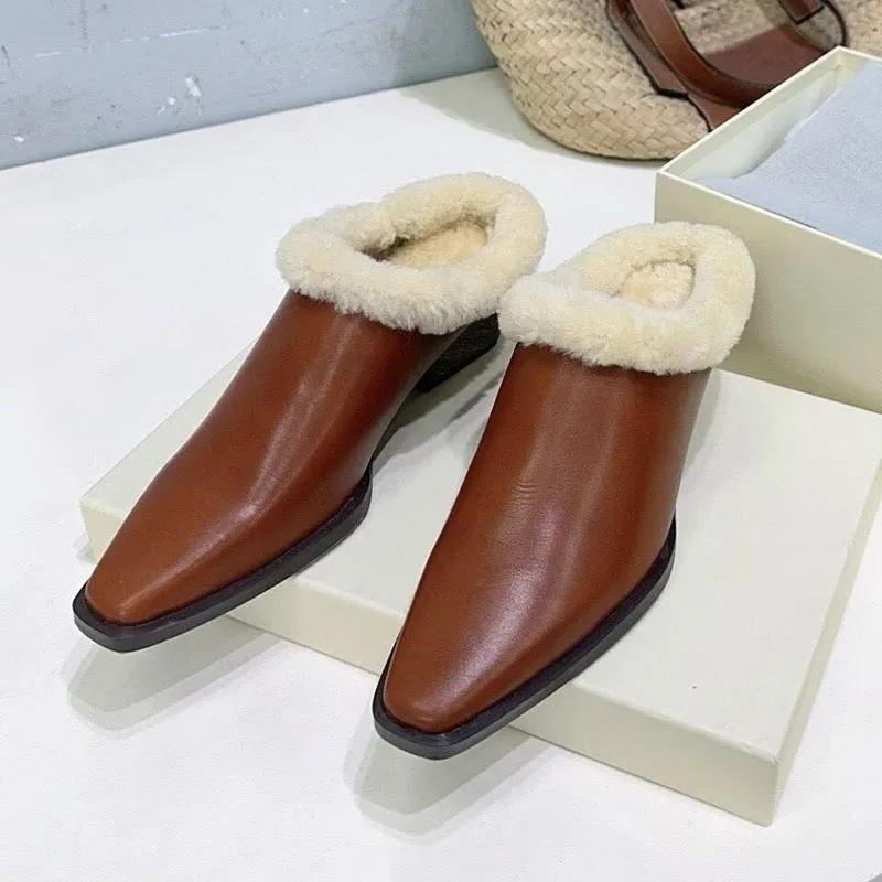 Half Slippers Chunky High Heels Slippers Women Real Leather Closed Toe Wool Lining Lazy Mules Winter Outdoor Vacation Shoes