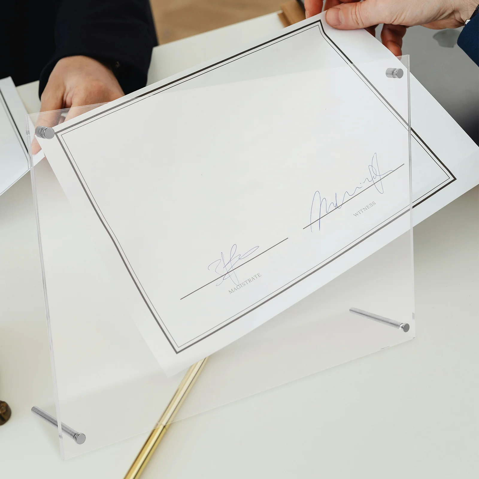 

Clear Acrylic Picture Frame For Photos Certificates Business License Desktop Display Stand Office Wall Mount Decor