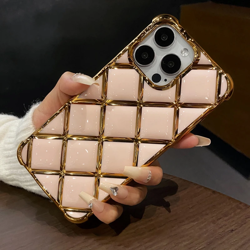 Luxury Plating Diamond Lattice Grid Shockproof Phone Case for iPhone 16 14 11 12 13 15 Pro Max Soft Silicone Plated Gold Cover