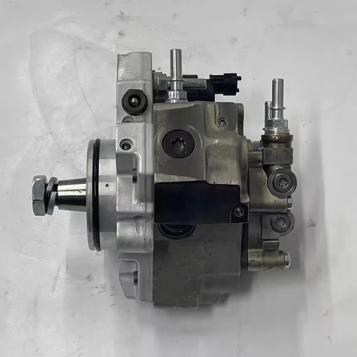 Diesel Engine Auto Parts Fuel Injection Pump for Construction Machinery