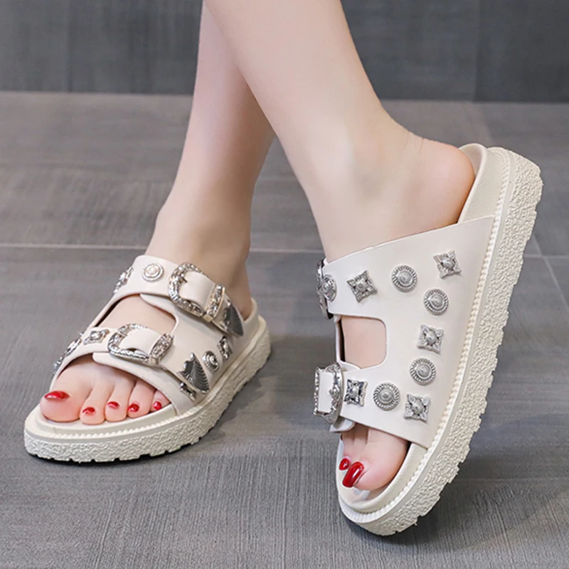 Fashion Women Summer Punk Slippers Thick Bottom Metal Decoration Outdoor Non-Slip Sandal Flip Flop Casual Shoe For Female 35-42