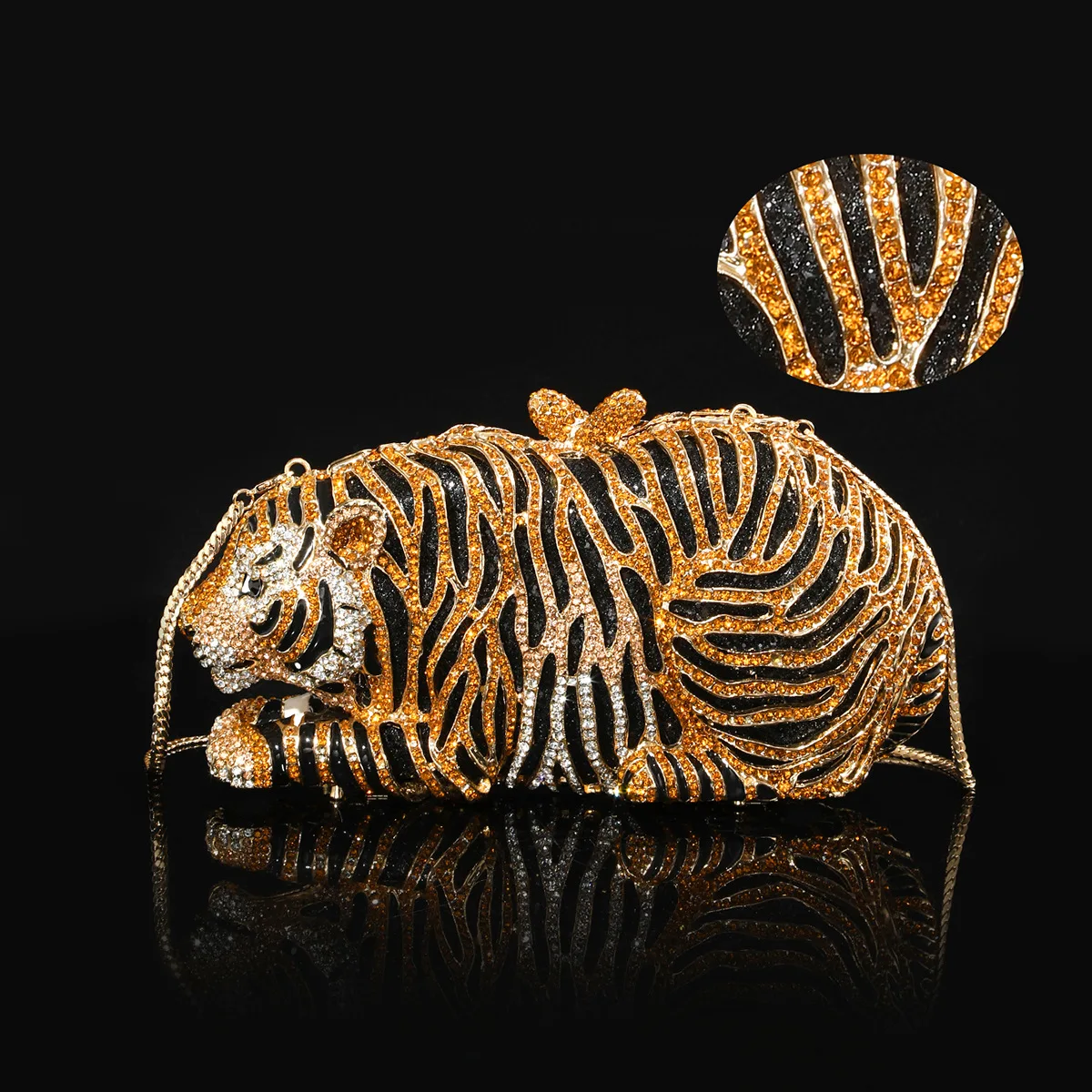 

Hot Selling Tiger Shape Diamond Bag Hollow Out Handmade Inlaid Crystal Evening Bag Women's Clutch Bag For Foreign Trade