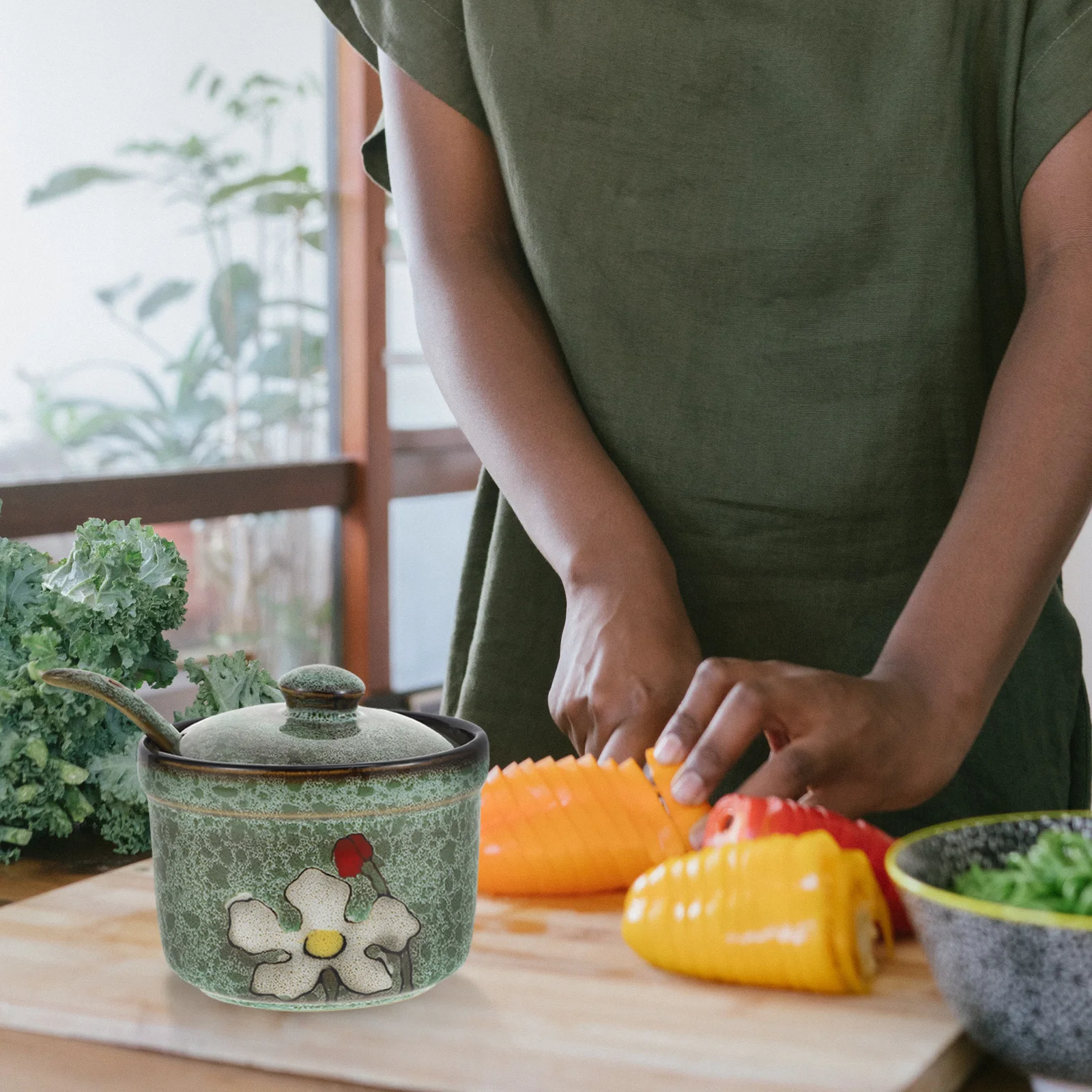 

1Set Seasoning Jar Decorative Ceramic Spice Canister Lid Spoon Kitchen Condiment Storage Holder Salt Sugar Pepper