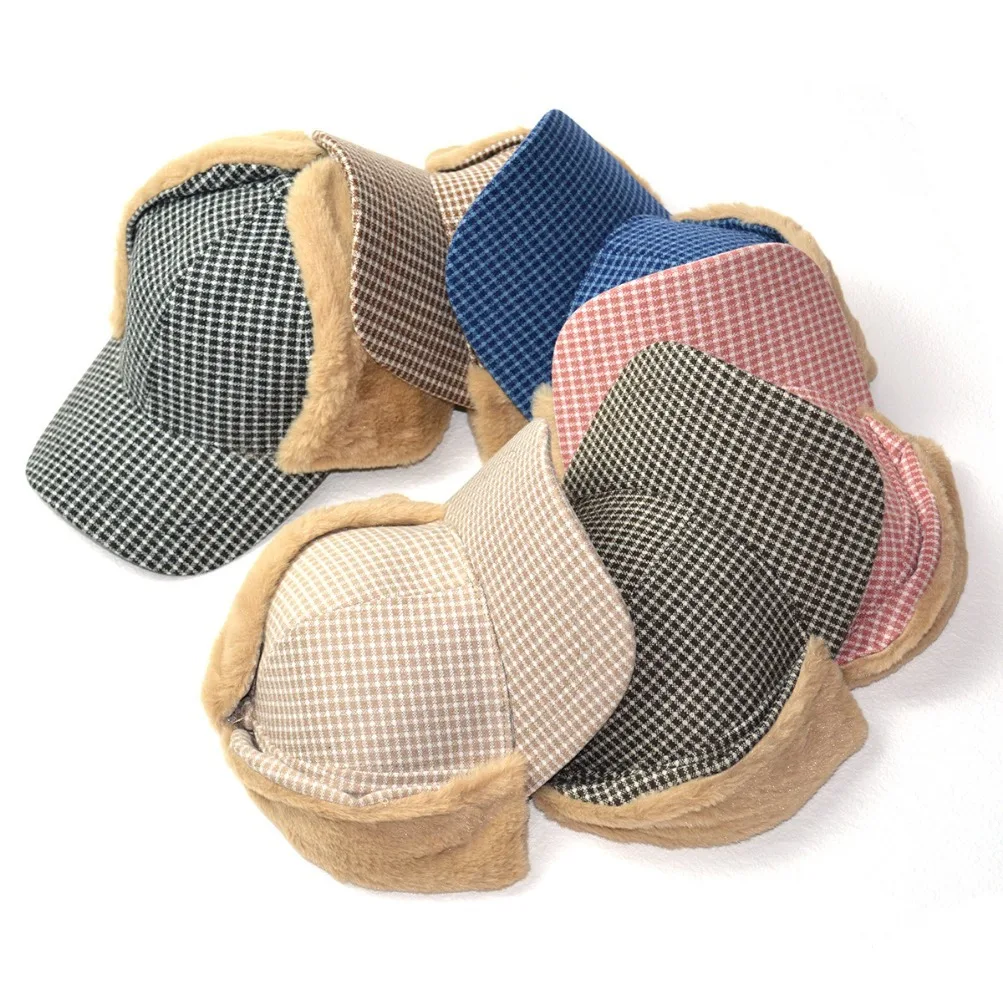 New European and American plaid ear protection baseball cap, Lei Feng hat, autumn and winter warm hat, trendy and fashionable
