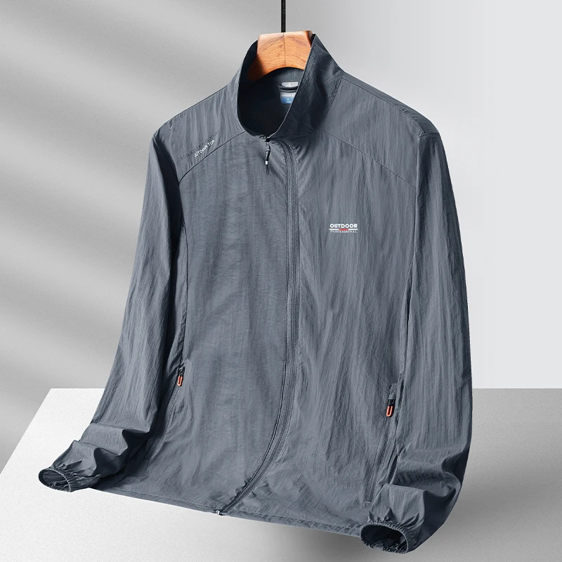 

Ультратонкая летняя мужская куртка с воротником-стойкой, быстросохнущая, дышащая, спортивная, из оригинальной пряжи, на молнии, с длинными рукавами, свободного кроя