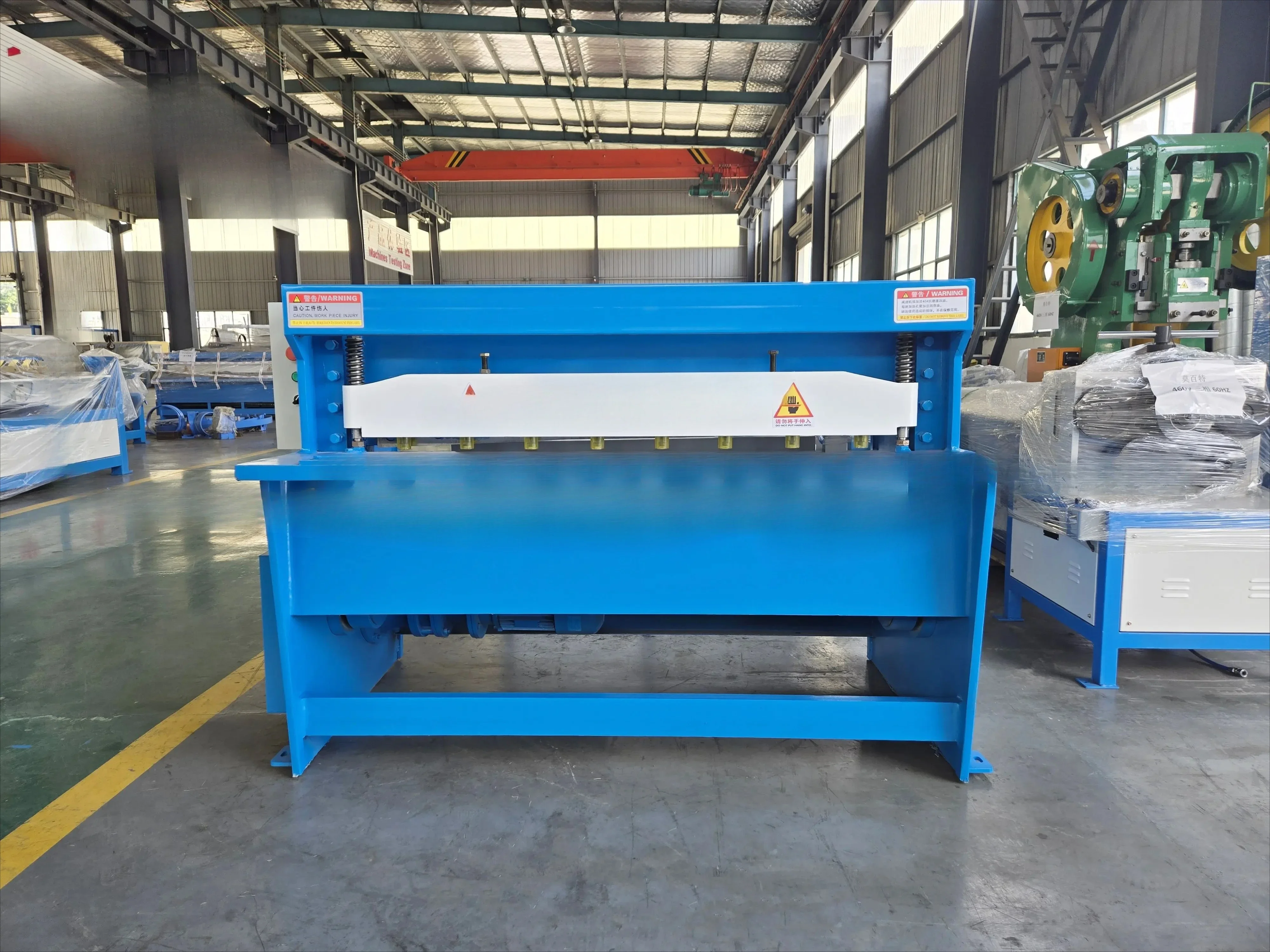 

Easy To Operate Electric Cutting Machine Machinery Manufacturing Combined Punching Shearing Machine