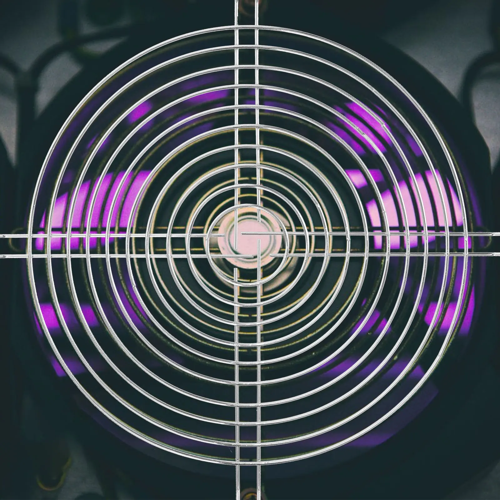 

Exhaust Fans Metal Cover Protective Grille Guard Protector for Home Use Prevents Fingers Injury Easy to Install